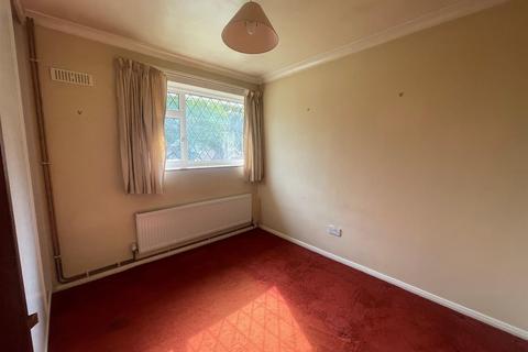 10a The Drive, Coulsdon, CR5 2BL