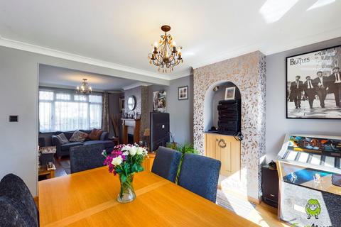 38 Preston Drive, Bexleyheath, DA7 4UQ