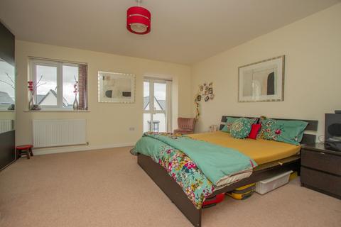 4 bedroom end of terrace house for sale - Radar Road, Derriford, Plymouth, PL6 8DU