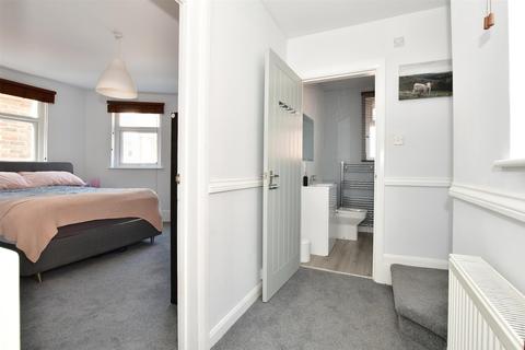 29b Bournemouth Road, Folkestone, CT19 5BA