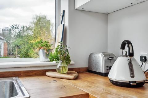 7 Rosebery Road, Kingston Upon Thames, KT1 3LJ