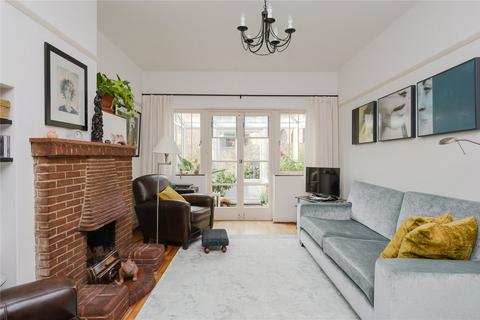 35 Grove Crescent, Kingston Upon Thames, KT1 2DG