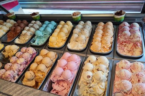 Hospitality for sale, Freehold Ice Cream Parlour Located In Newquay