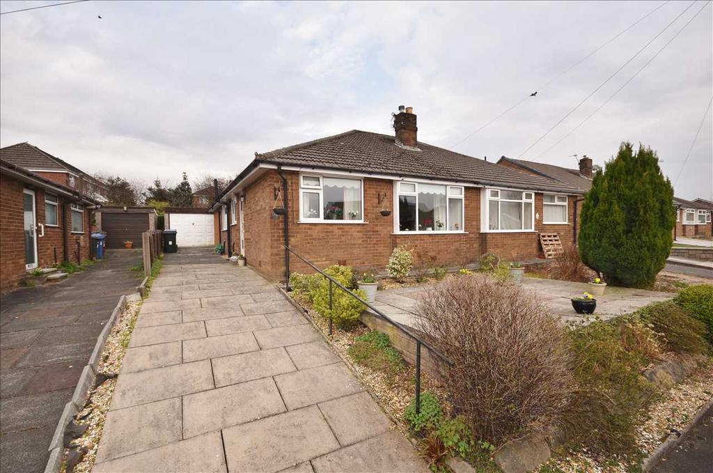 St Pauls Close, Adlington, Chorley 2 bed bungalow £199,995