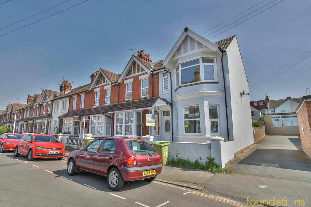 Reginald Road, Bexhill on Sea, TN39 3 bed end of terrace house £325,000