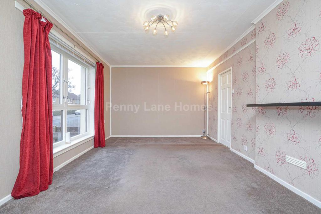 Burns Drive, Johnstone 3 bed semidetached house £105,000