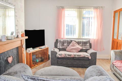 2 bedroom semi-detached house for sale - Hartford Crescent, Bedlington, Northumberland, NE22 6JB
