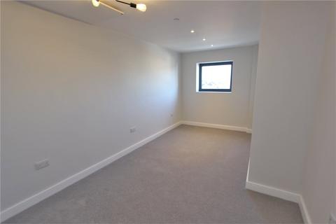 2 bedroom apartment to rent, London Road, Hadleigh, Benfleet, Essex, SS7