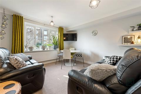 86 Goddard Place, London, N19 5GT