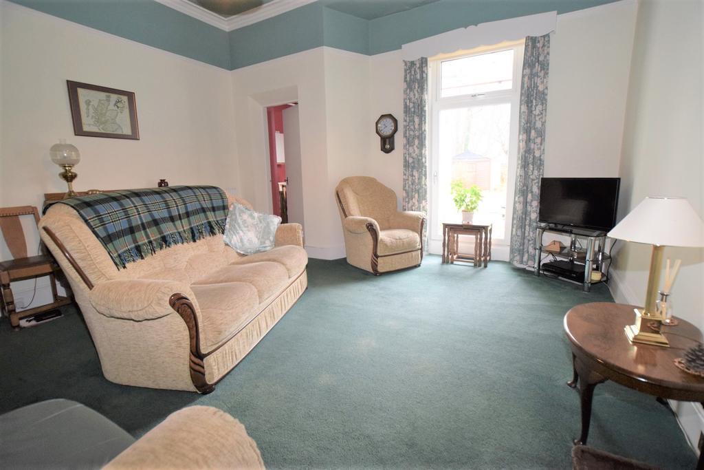 Hillcroft, 72 Edinburgh Road... 3 bed property £230,000