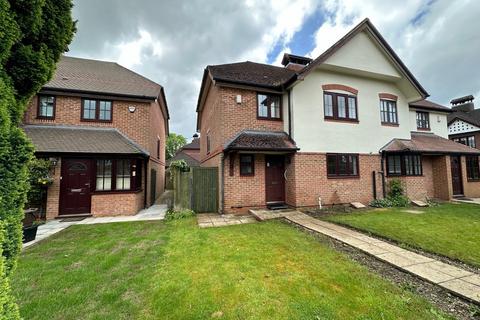 3 bedroom semi-detached house for sale, Gregories Road, Beaconsfield, Buckinghamshire, HP9