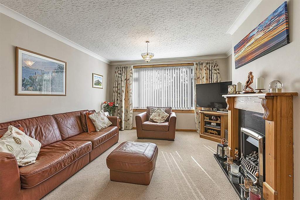 Gillwood, 28 Manse Street, Galashiels... 4 bed semidetached house £