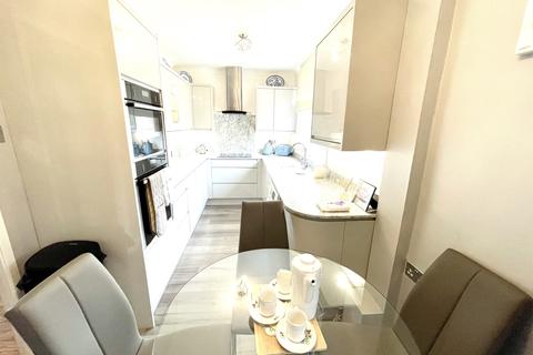 5 Beauly Place, Coatbridge, ML5 4ND