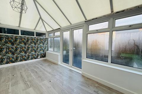 undefined, Burnham Walk, Rainham