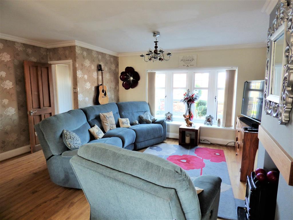 Galfrid Road, Bilton, East Yorkshire... 3 bed detached house £185,000