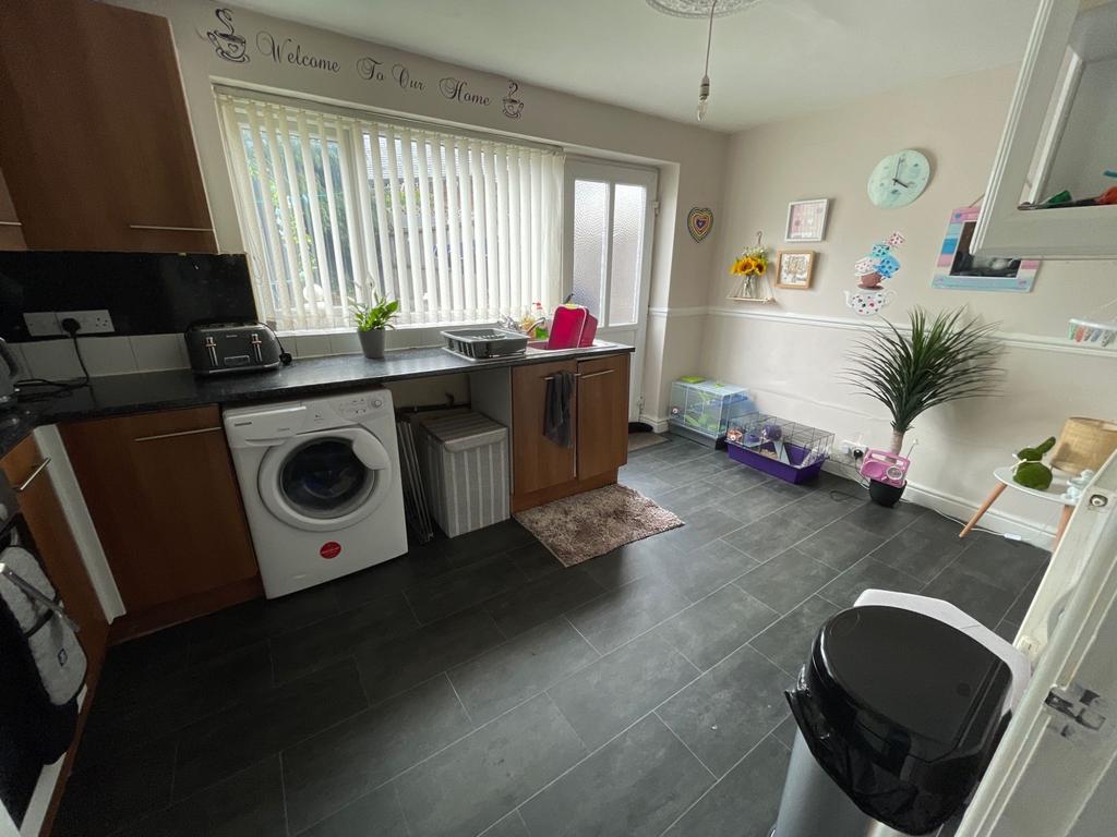 Tilston Close, Liverpool, Merseyside, L9 2 bed terraced house £100,000