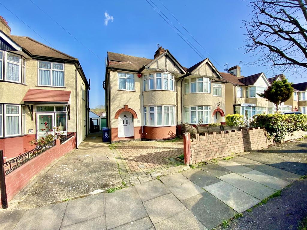Lynton Avenue, Colindale, NW9 4 bed semidetached house £699,950