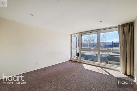 44 Sylvan Road, London, SE19 2RZ