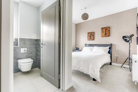 1 Bellmaker Mews, Upminster, RM14 2BF