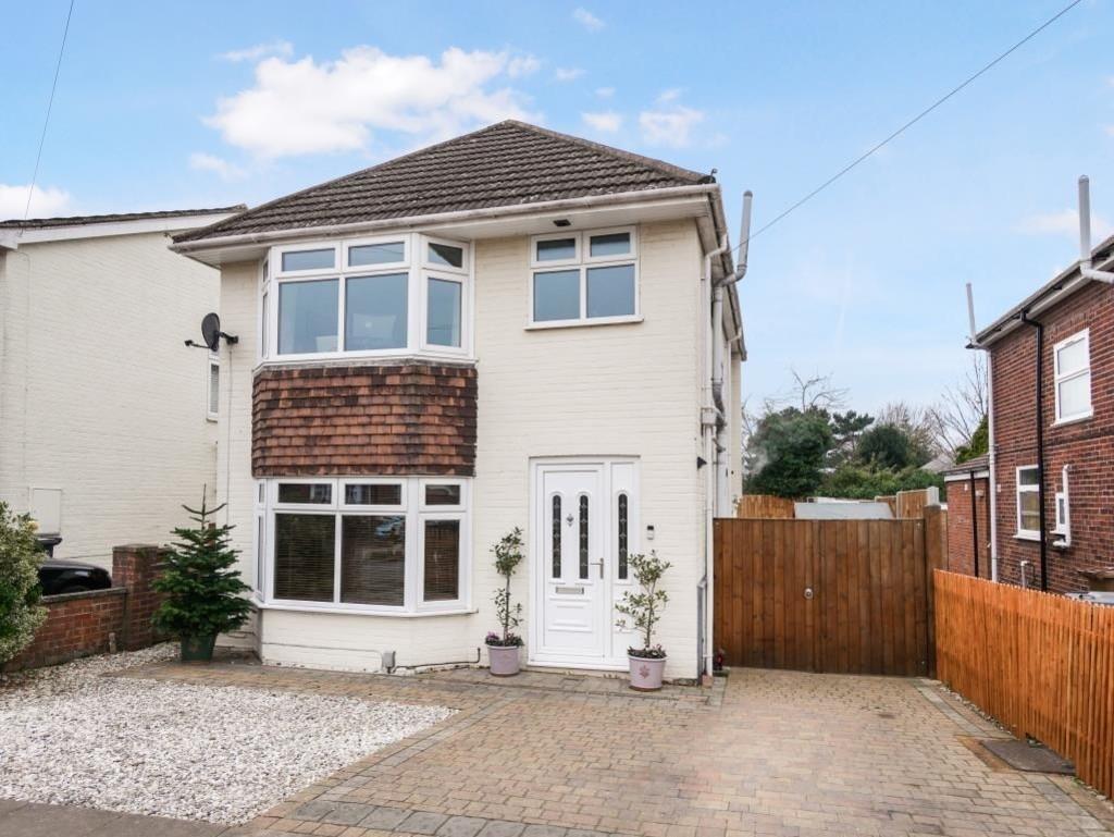 Goring Road, Ipswich 3 bed detached house £350,000