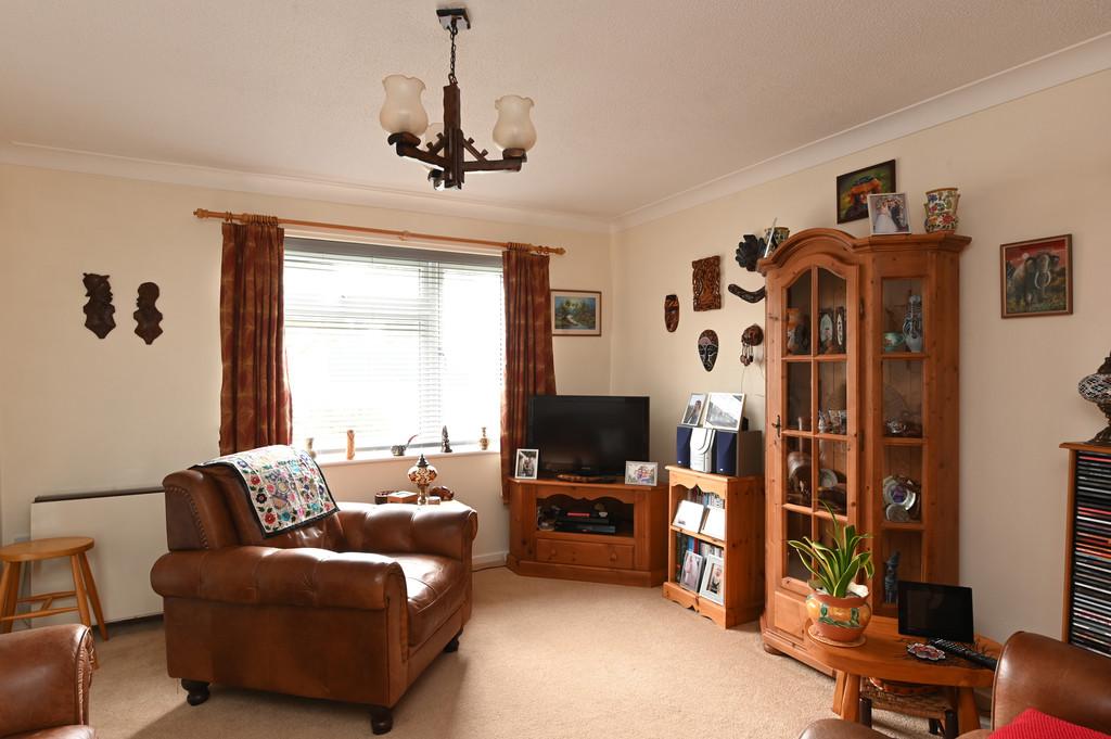 Peasenhall, Near Saxmundham, Suffolk 3 bed semidetached house for sale