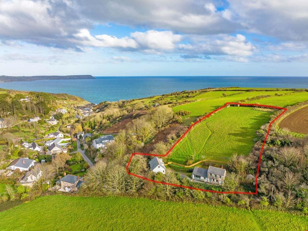 Sunny Corner, Portloe, Roseland... 2 bed barn conversion £750,000