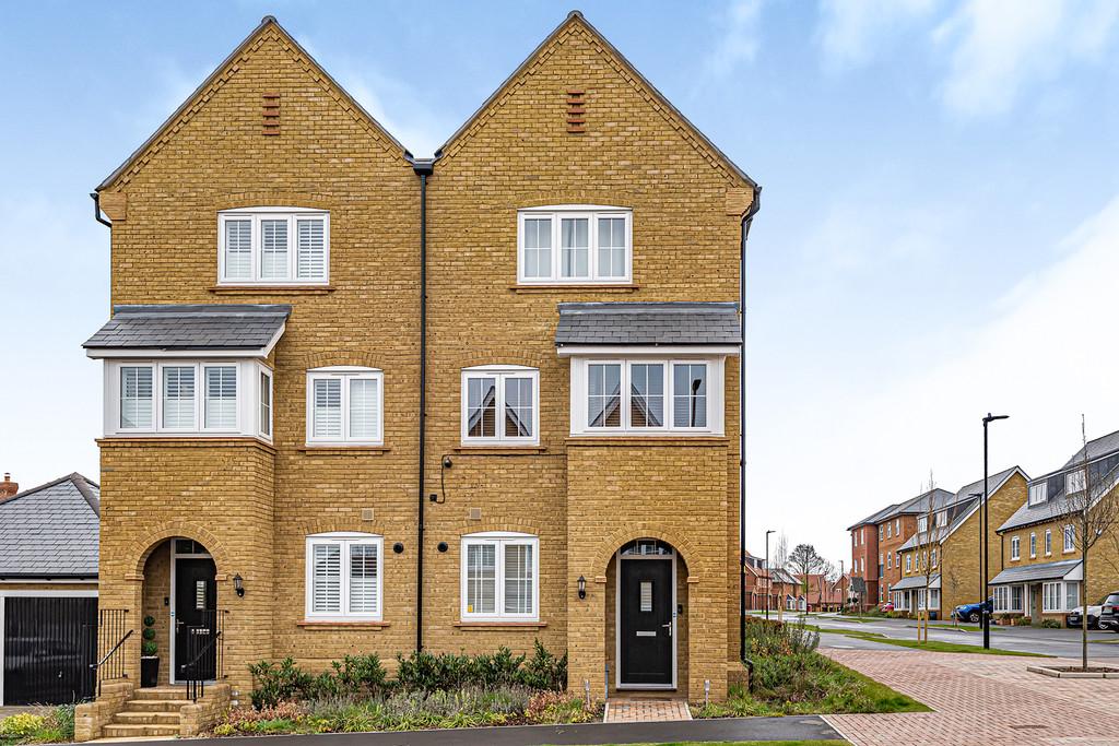 Chapelfield Way, Allington 4 bed semidetached house for sale £460,000
