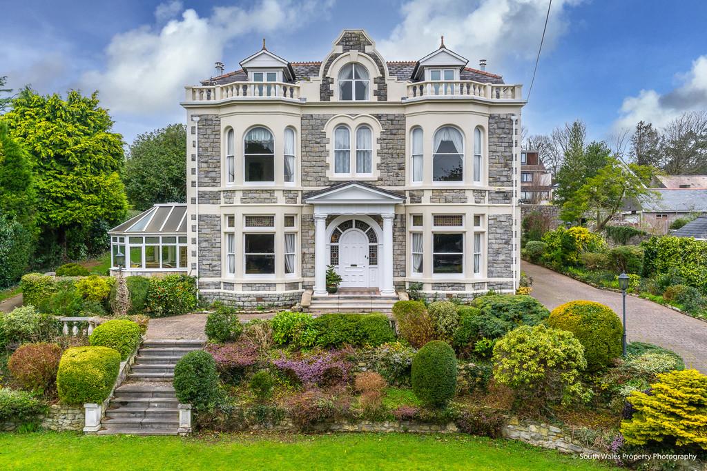 Parkhurst, 50 Park Street, Bridgend... 6 bed detached house £899,950