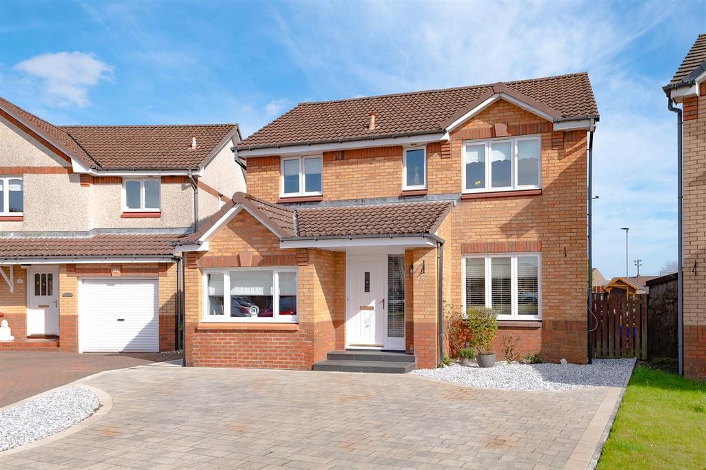 Muirdyke Avenue, Carronshore, Falkirk 5 bed detached house £265,000