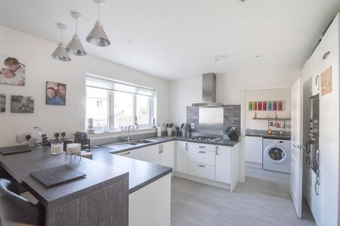 29 Benton Road, Auchterarder, PH3 1FQ