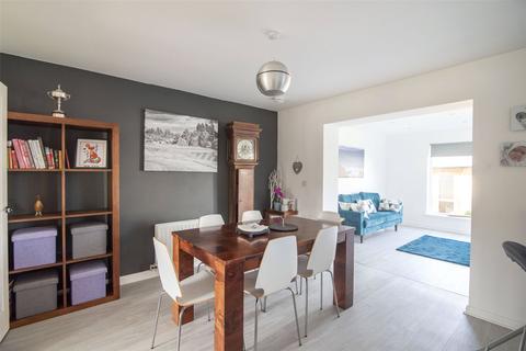 29 Benton Road, Auchterarder, PH3 1FQ