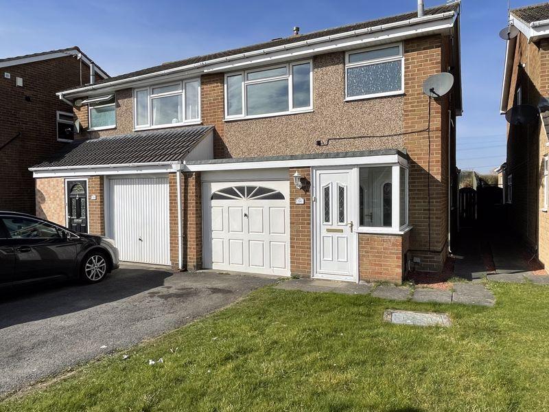 Surbiton Road, Fairfield, StocktononTees, TS19 7SA 3 bed semi