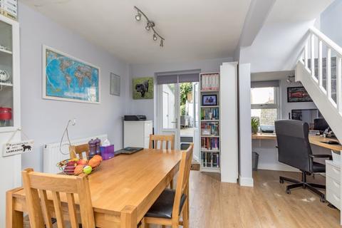 2 bedroom terraced house for sale - Park Crescent Road, Brighton