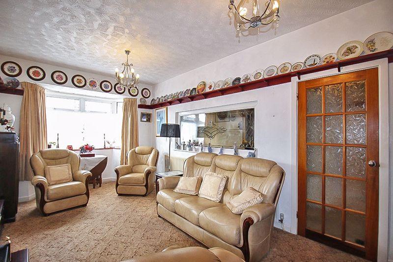 Ward Street, COSELEY, WV14 9LQ 2 bed bungalow £215,000