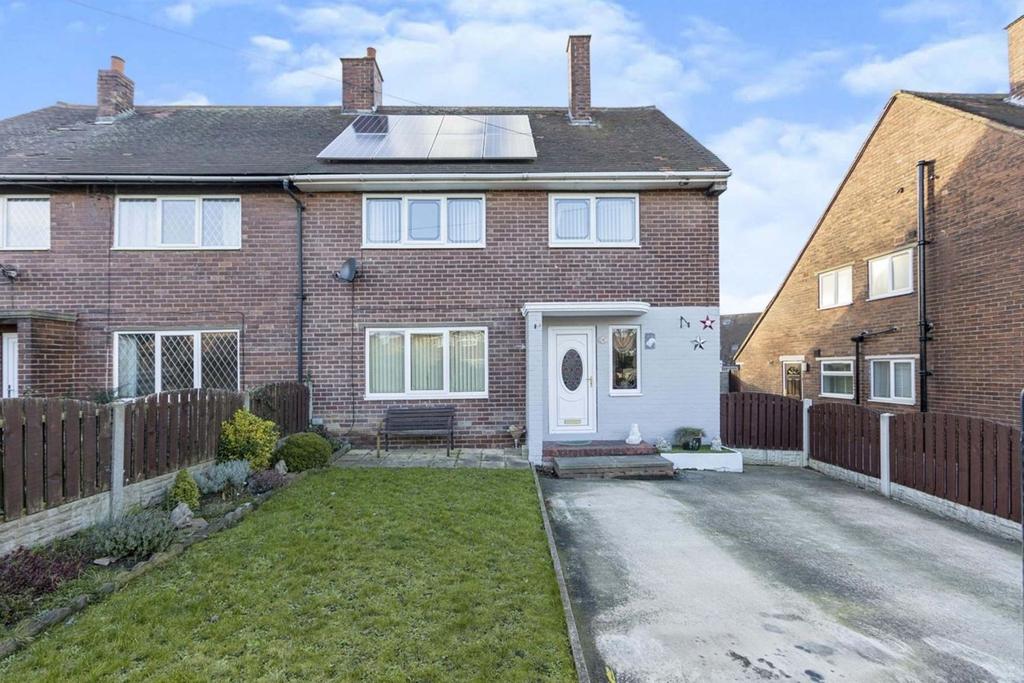 Grove Lane, South Kirkby, Pontefract, WF9 3 bed semidetached house £