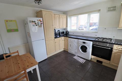 16 Tanfield Green, Luton, LU2 9UE