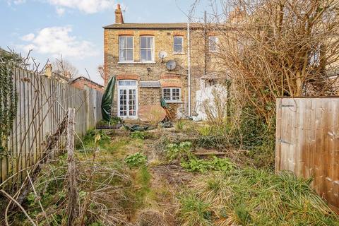 58 Wellington Road, London, W5 4UH