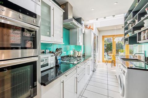 36 Netherbury Road, London, W5 4SP