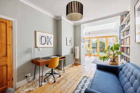 36 Netherbury Road, London, W5 4SP