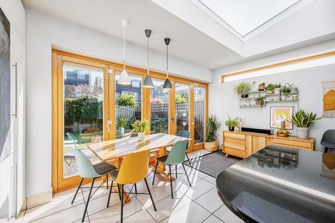36 Netherbury Road, London, W5 4SP