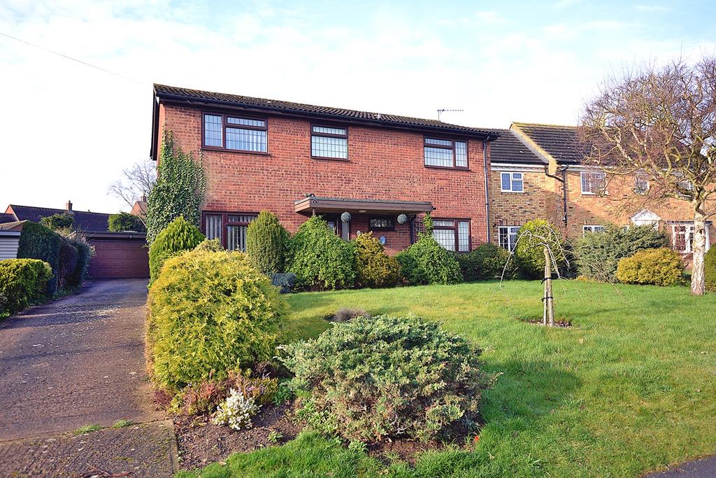 Murrell Lane, Stotfold, SG5 4 bed detached house £625,000