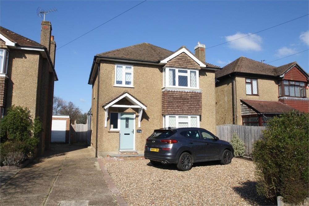 Wheatsheaf Lane, StainesuponThames, TW18 3 bed detached house £795,000