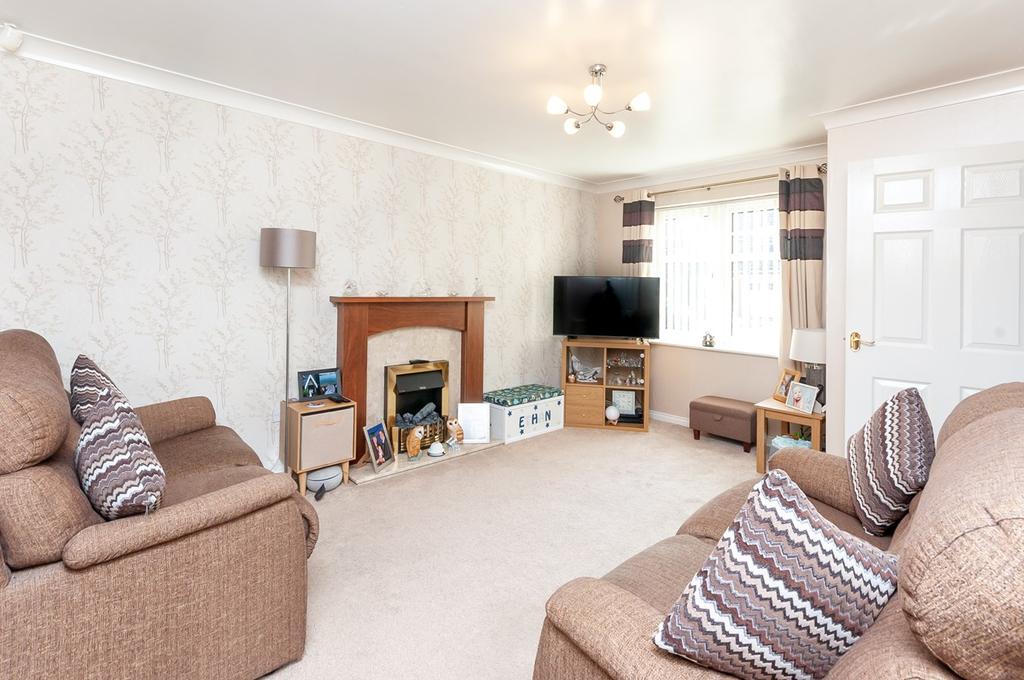 Rolling Mill Lane, St Helens, WA9 3 bed end of terrace house £155,000