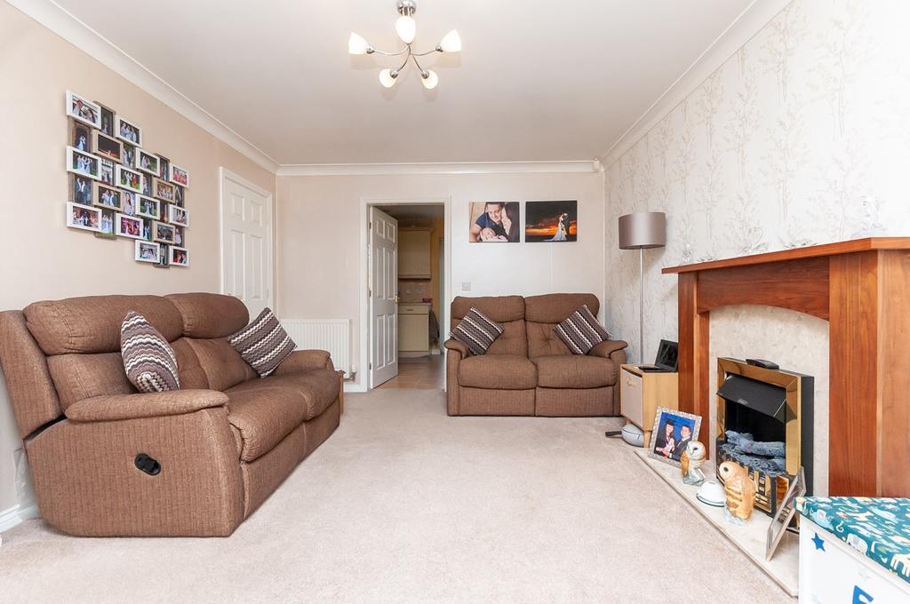 Rolling Mill Lane, St Helens, WA9 3 bed end of terrace house £155,000