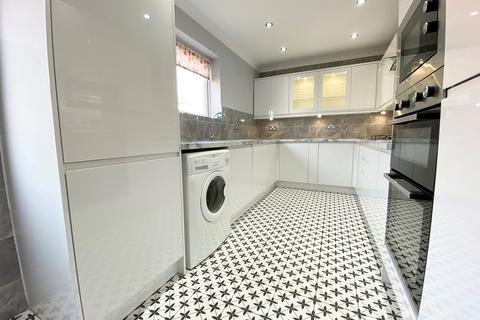 9 Vicarage Road, Formby, Liverpool, L37 1XT