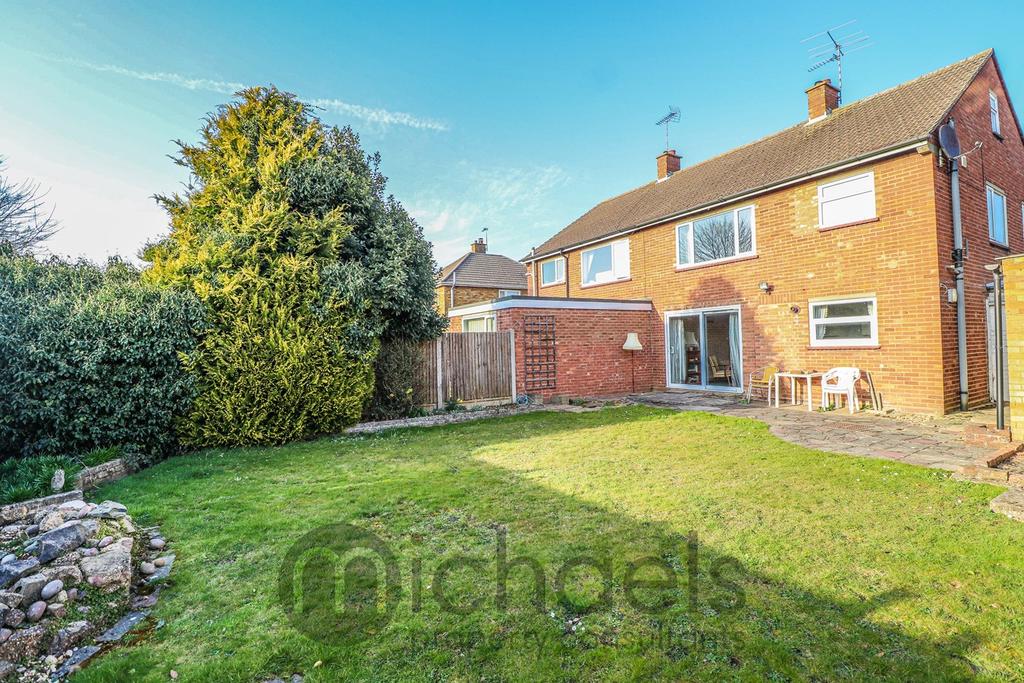 Van Dyck Road, Colchester, CO3 3 bed semidetached house £350,000