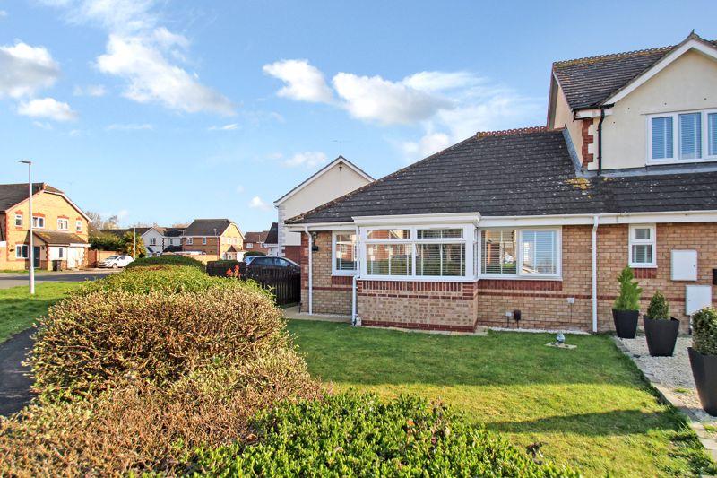 Pheasant Close, Covingham, Swindon 2 bed bungalow - £260,000