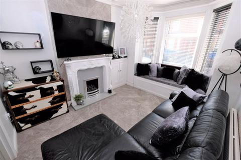 4 bedroom detached house for sale - Alma Street, Eccles