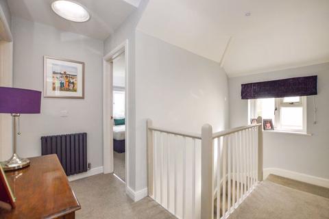 14 Beechfield, Newton Toney, Salisbury, SP4 0HH