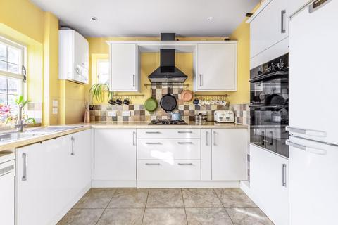 6 Ballards Way, South Croydon, CR2 7JL